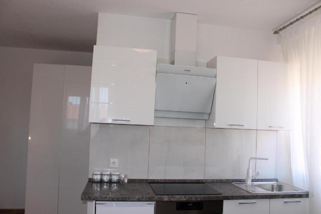 Jeta 2 Studio & Rooms Zadar Extérieur photo