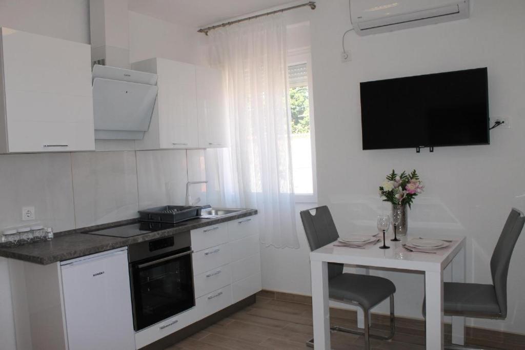 Jeta 2 Studio & Rooms Zadar Extérieur photo