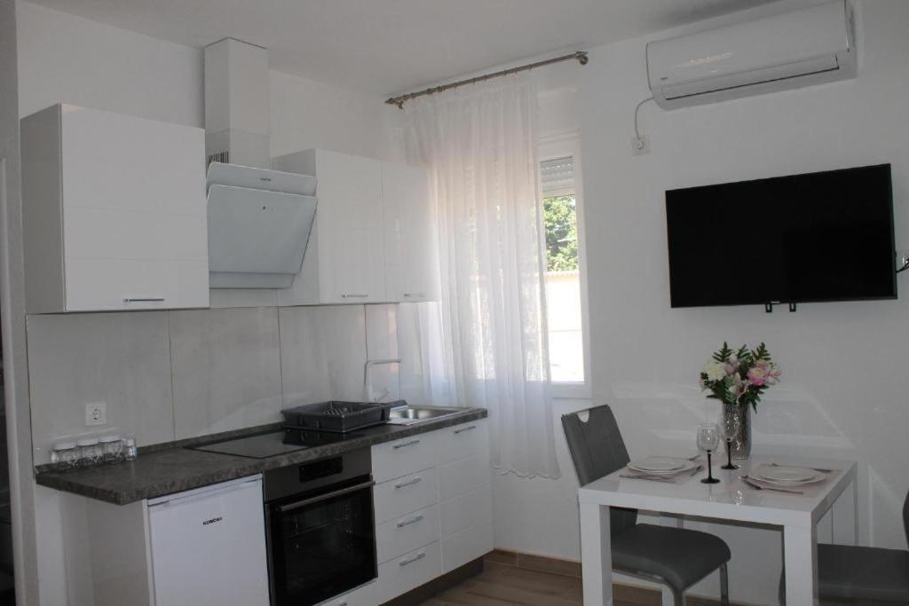 Jeta 2 Studio & Rooms Zadar Extérieur photo